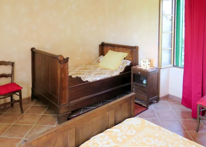 De Serre By Interhome * Nuzéjouls